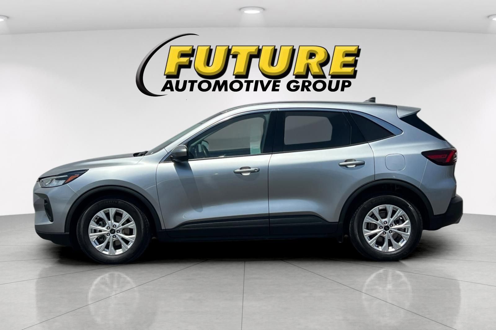 Certified 2023 Ford Escape Active w/ Tech Pack #2 FWD image 6