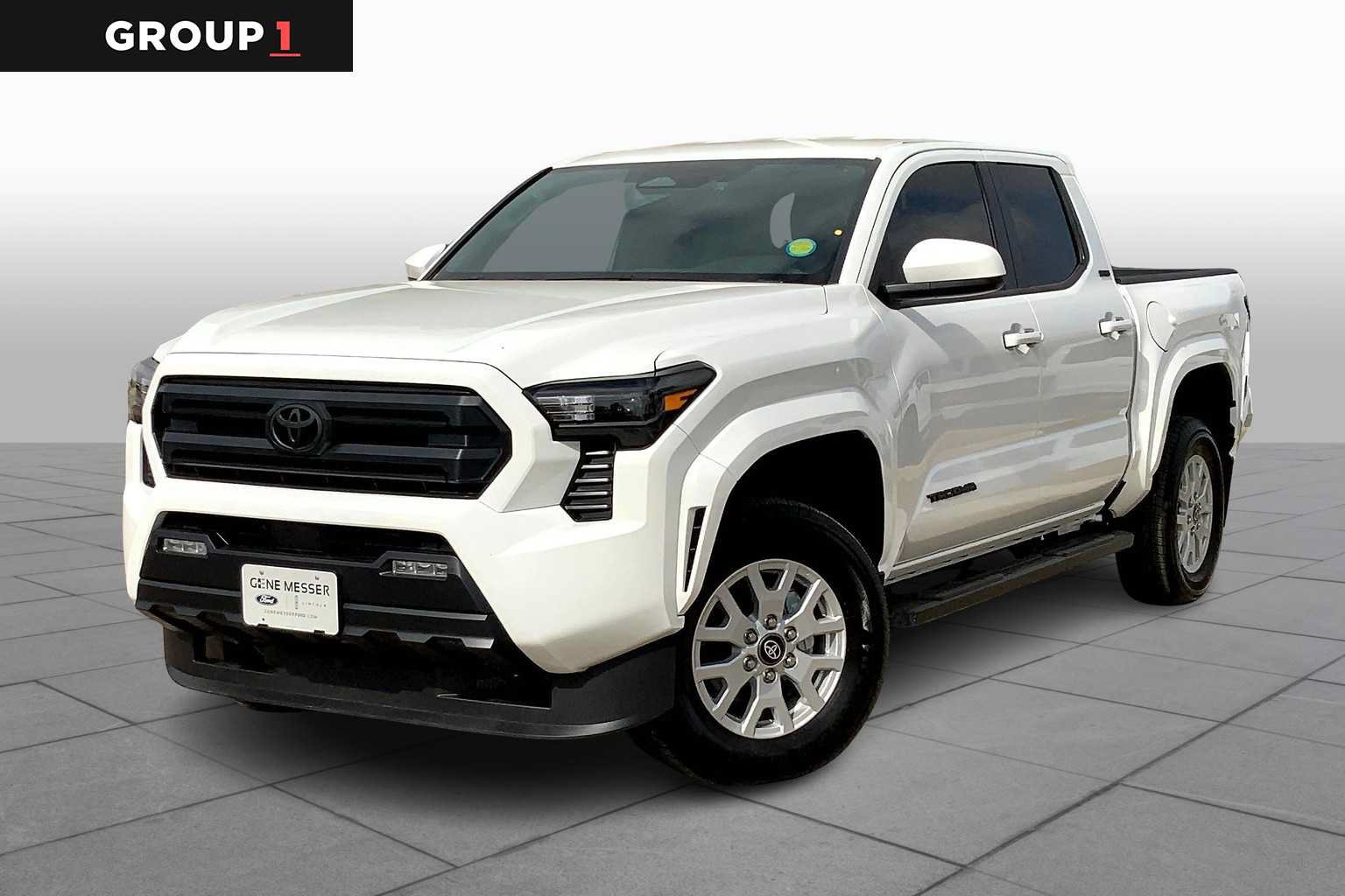 Used 2024 Toyota Tacoma SR5 RWD image 1