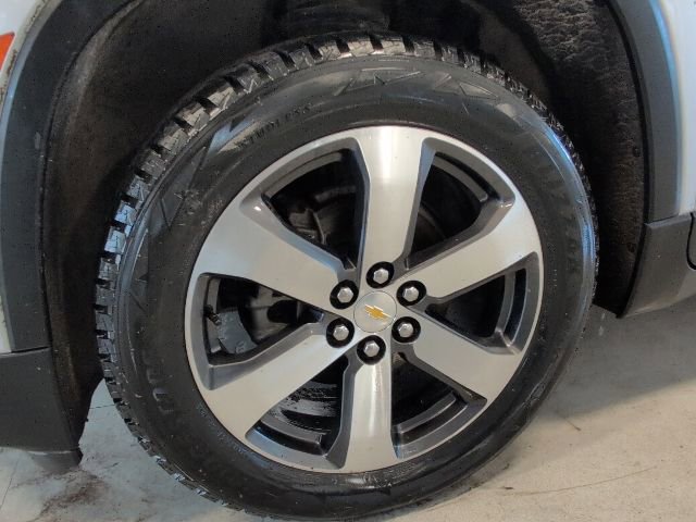 Used 2022 Chevrolet Traverse LT AWD/4WD image 9
