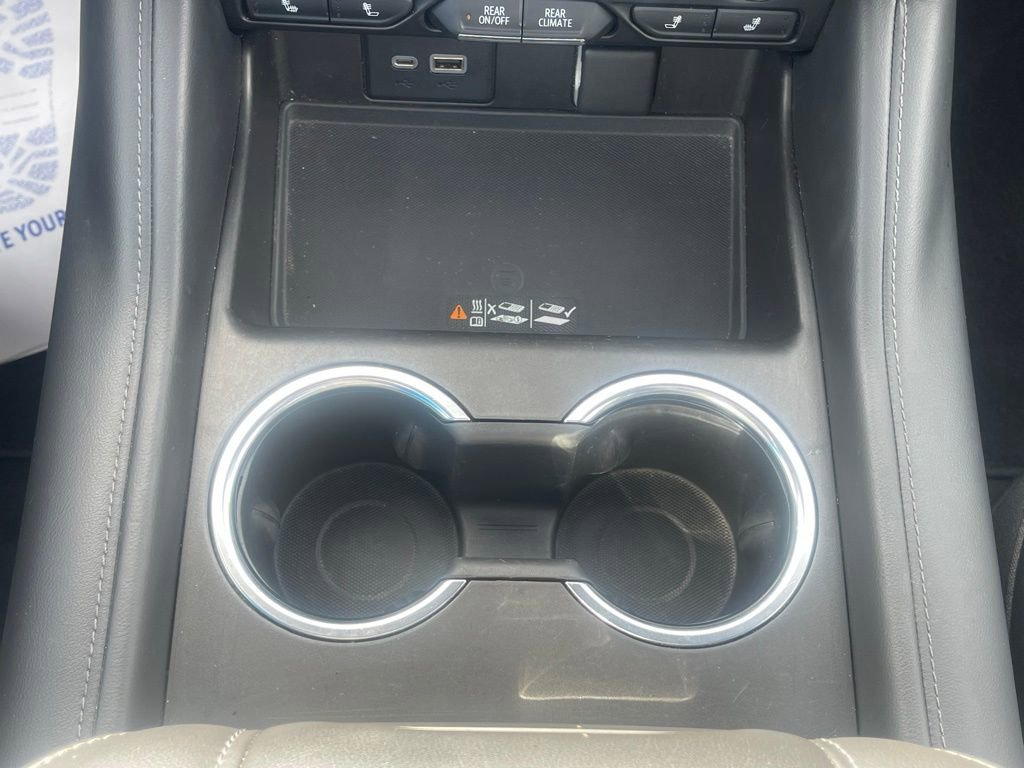 Used 2021 Chevrolet Suburban Z71 w/ Rear Media and Nav Package image 44