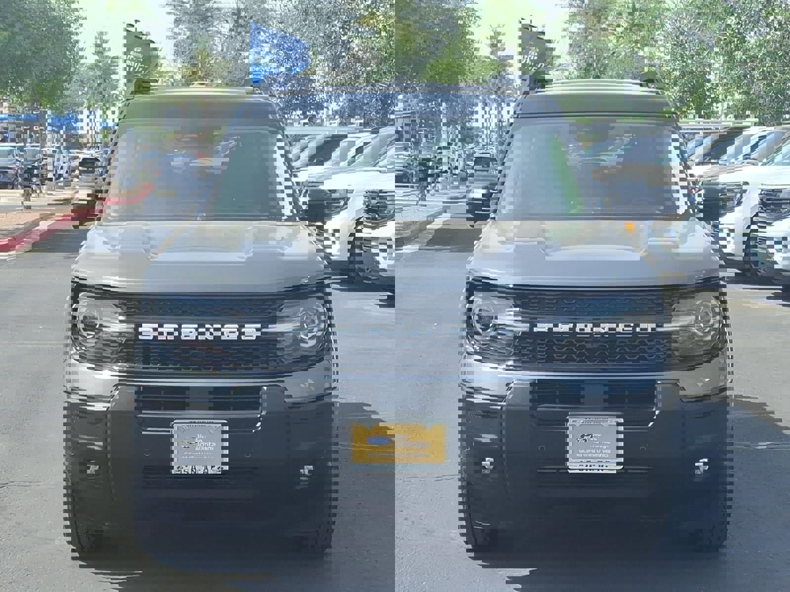 Certified 2025 Ford Bronco Sport Outer Banks w/ Outer Banks Tech Package+ image 8