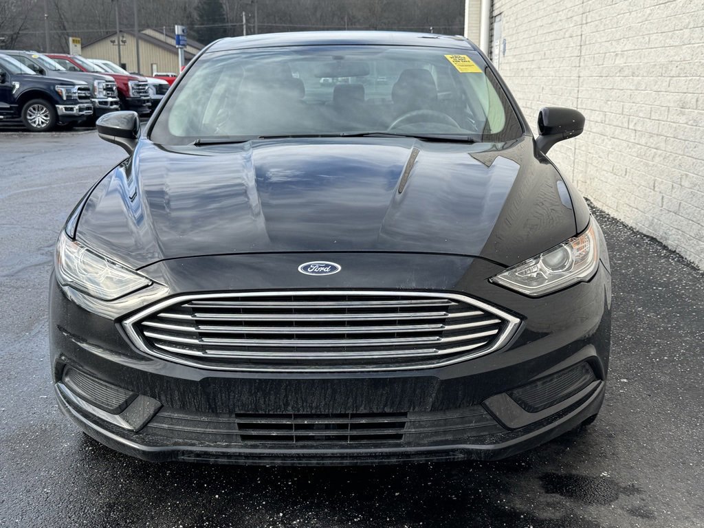 Certified 2018 Ford Fusion SE w/ Fusion SE Technology Package image 6