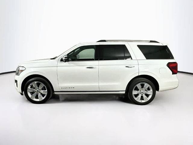 Certified 2024 Ford Expedition Platinum RWD image 3