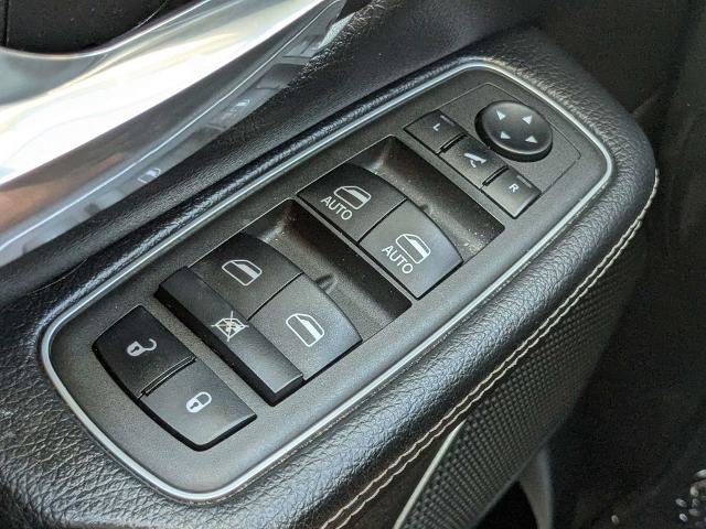 Used 2022 RAM 1500 Laramie AWD/4WD image 26