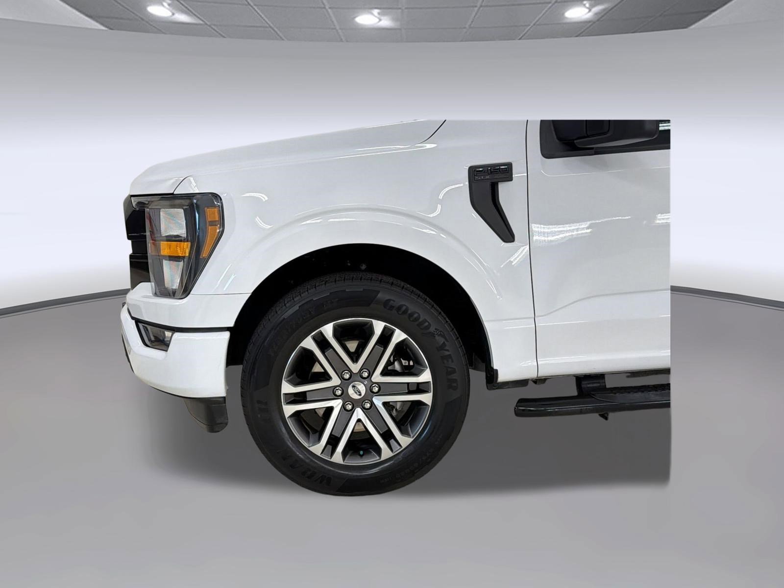 Certified 2023 Ford F150 XL w/ STX Appearance Package RWD image 22