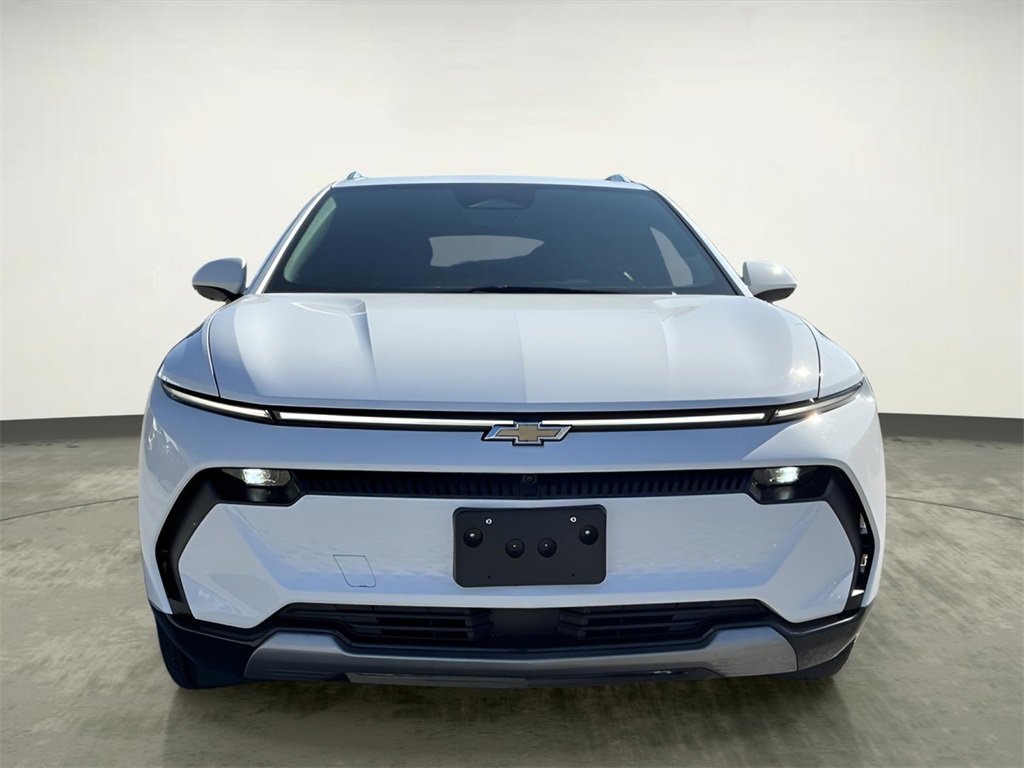 Used 2025 Chevrolet Equinox EV LT image 16