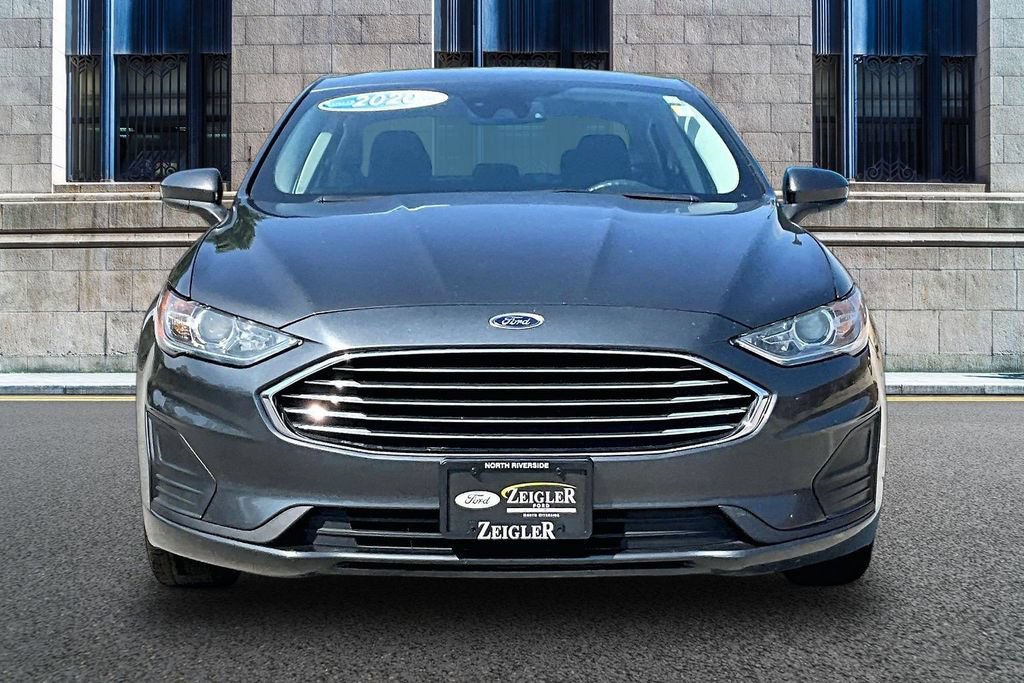 Certified 2020 Ford Fusion SE FWD image 3