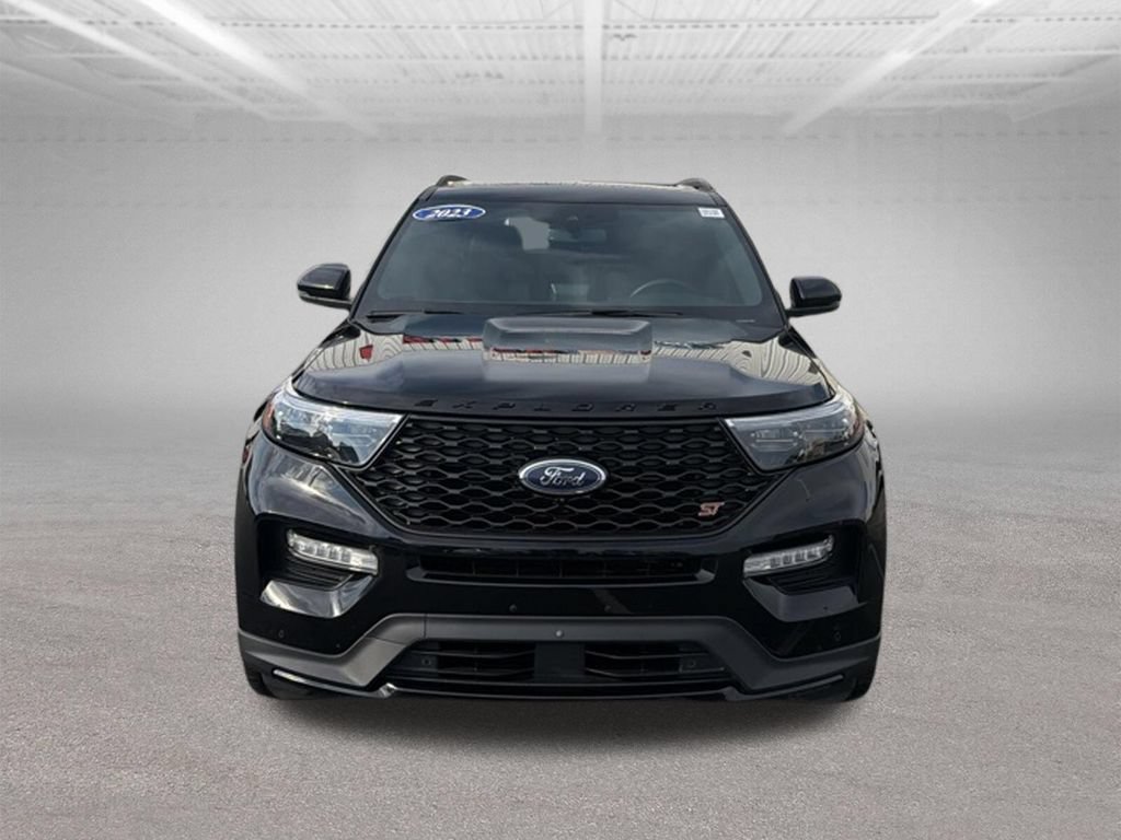 Certified 2023 Ford Explorer ST w/ Equipment Group 401A AWD/4WD image 3