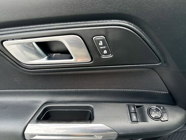 Certified 2022 Ford Mustang Coupe image 14