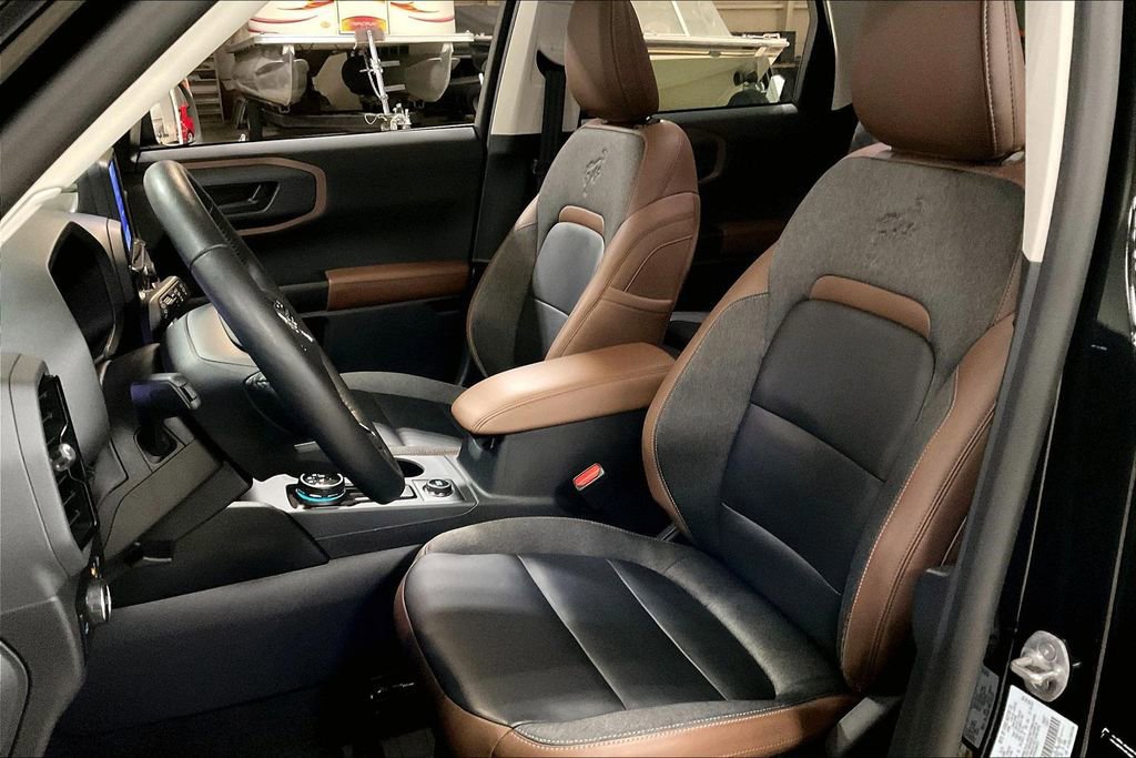 Certified 2023 Ford Bronco Sport Outer Banks w/ Tech Package image 24