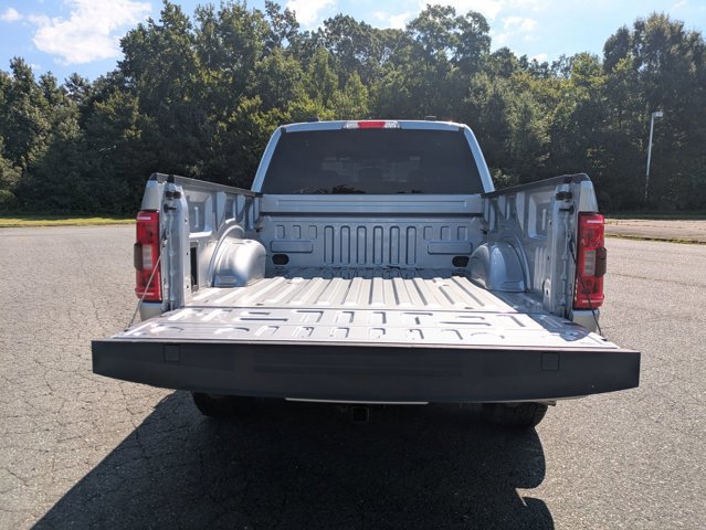 Certified 2022 Ford F150 XLT w/ Equipment Group 302A High image 30