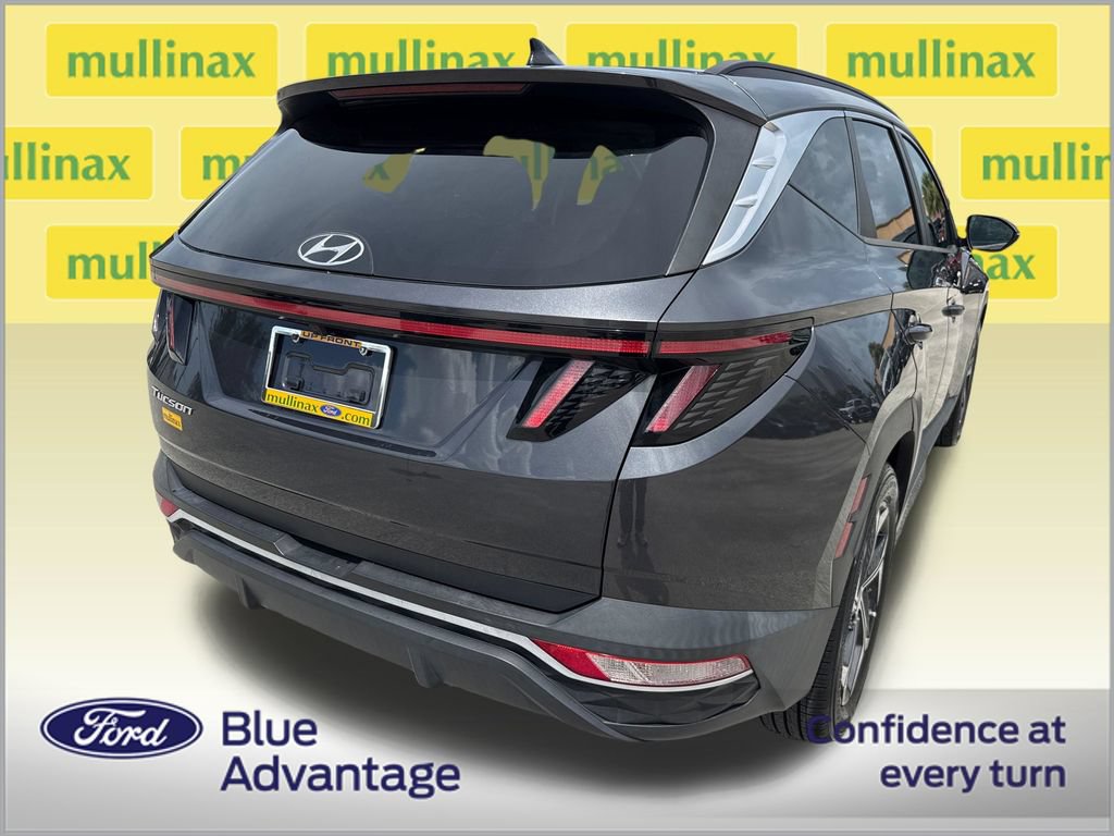 Used 2022 Hyundai Tucson SEL w/ Convenience + Premium Package FWD image 4