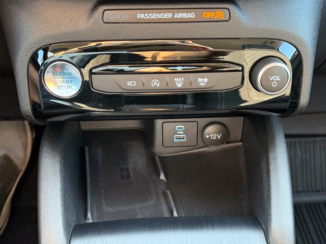 Certified 2023 Ford Escape Active w/ Tech Pack #2 FWD image 7