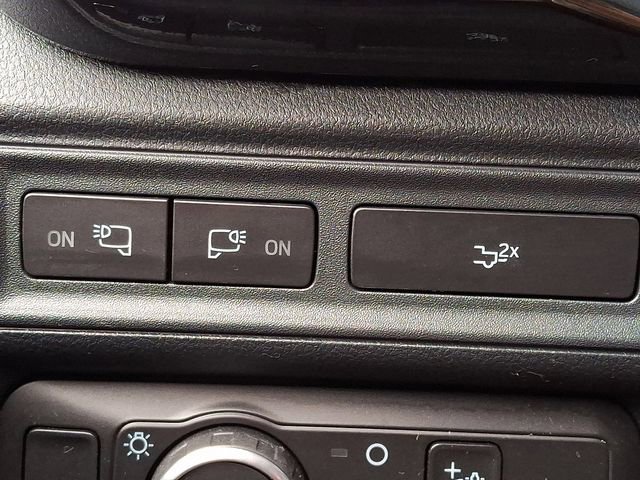 Certified 2022 Ford F150 XLT w/ Equipment Group 302A High image 23