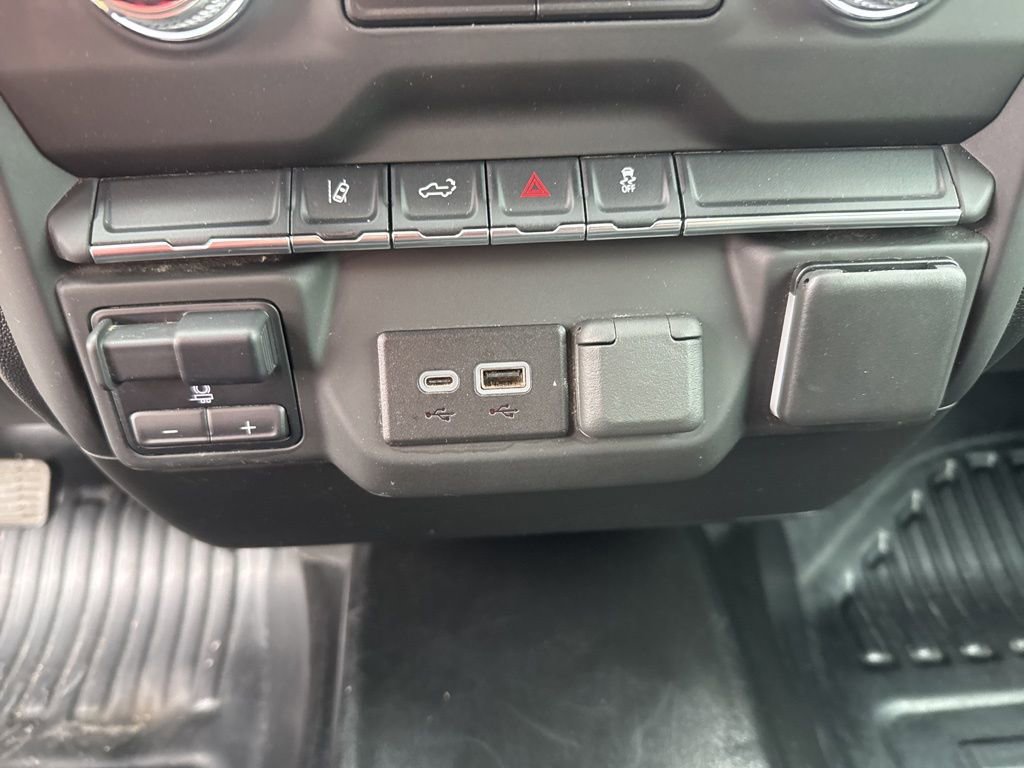Used 2024 GMC Sierra 2500 Pro w/ Convenience Package image 39