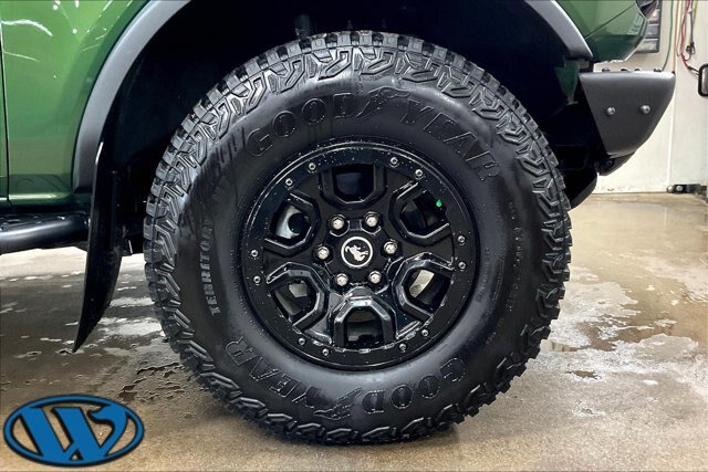 Certified 2022 Ford Bronco Wildtrak AWD/4WD image 23
