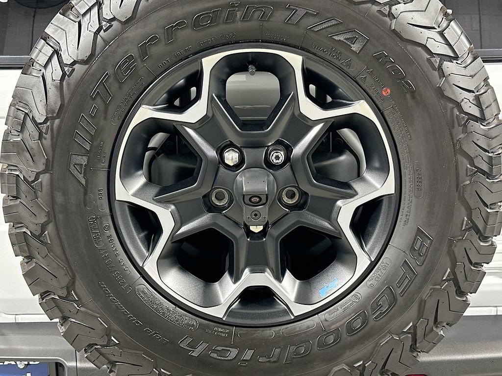 Used 2023 Jeep Wrangler Unlimited Rubicon 4xe w/ Steel Bumper Group AWD/4WD image 25