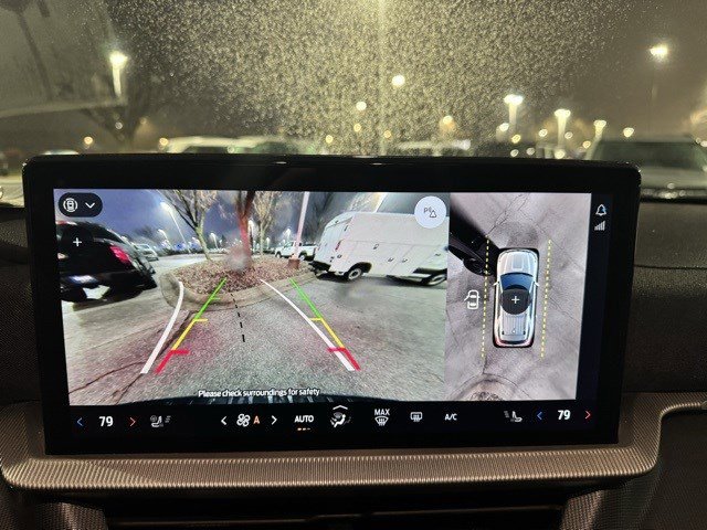 Certified 2025 Ford Explorer ST-Line w/ ST-Line Street Pack image 18