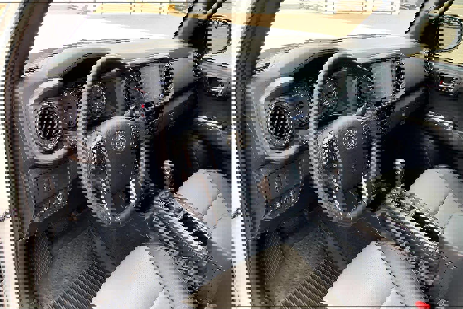 Used 2023 Toyota Tacoma TRD Sport w/ Technology Package image 18