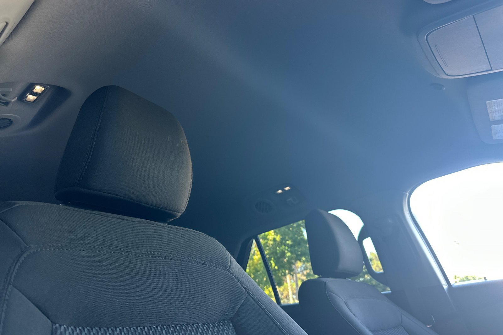 Certified 2023 Ford Explorer XLT RWD image 21