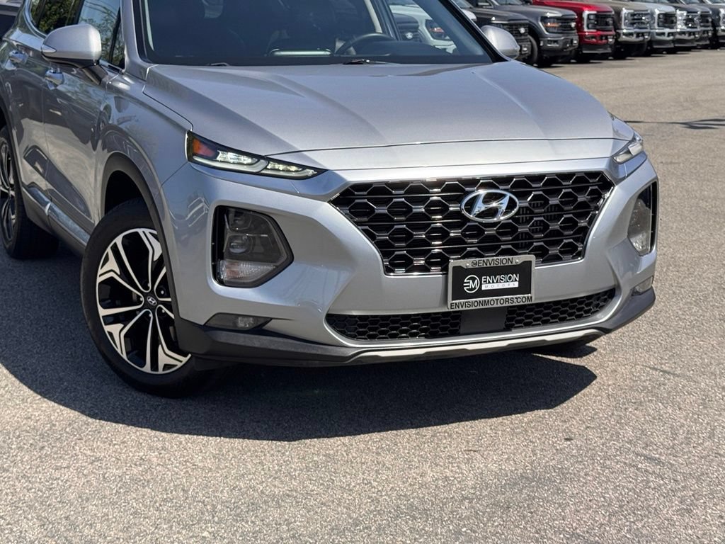 Used 2020 Hyundai Santa Fe SEL FWD image 3