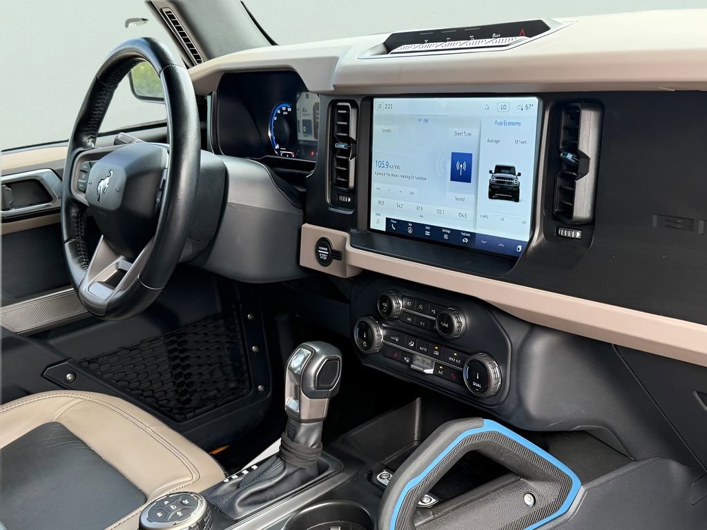 Certified 2022 Ford Bronco Wildtrak AWD/4WD image 12
