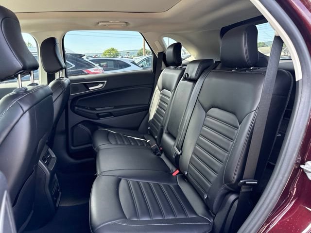 Certified 2024 Ford Edge SEL w/ Convenience Package AWD/4WD image 10
