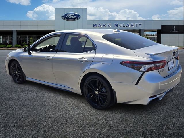 Used 2024 Toyota Camry XSE FWD image 5