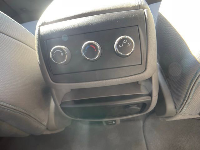 Used 2017 Chevrolet Traverse LS image 31