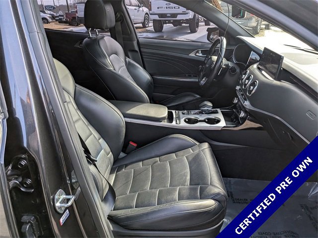 Used 2022 Kia Stinger GT2 image 35