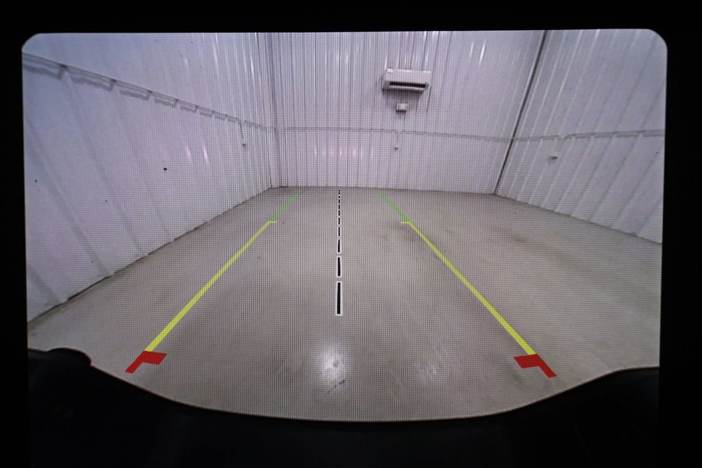 Used 2023 Jeep Gladiator Willys image 28