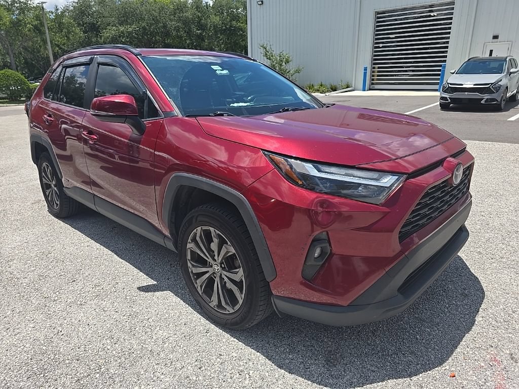 Used 2022 Toyota RAV4 XLE Premium AWD/4WD image 2
