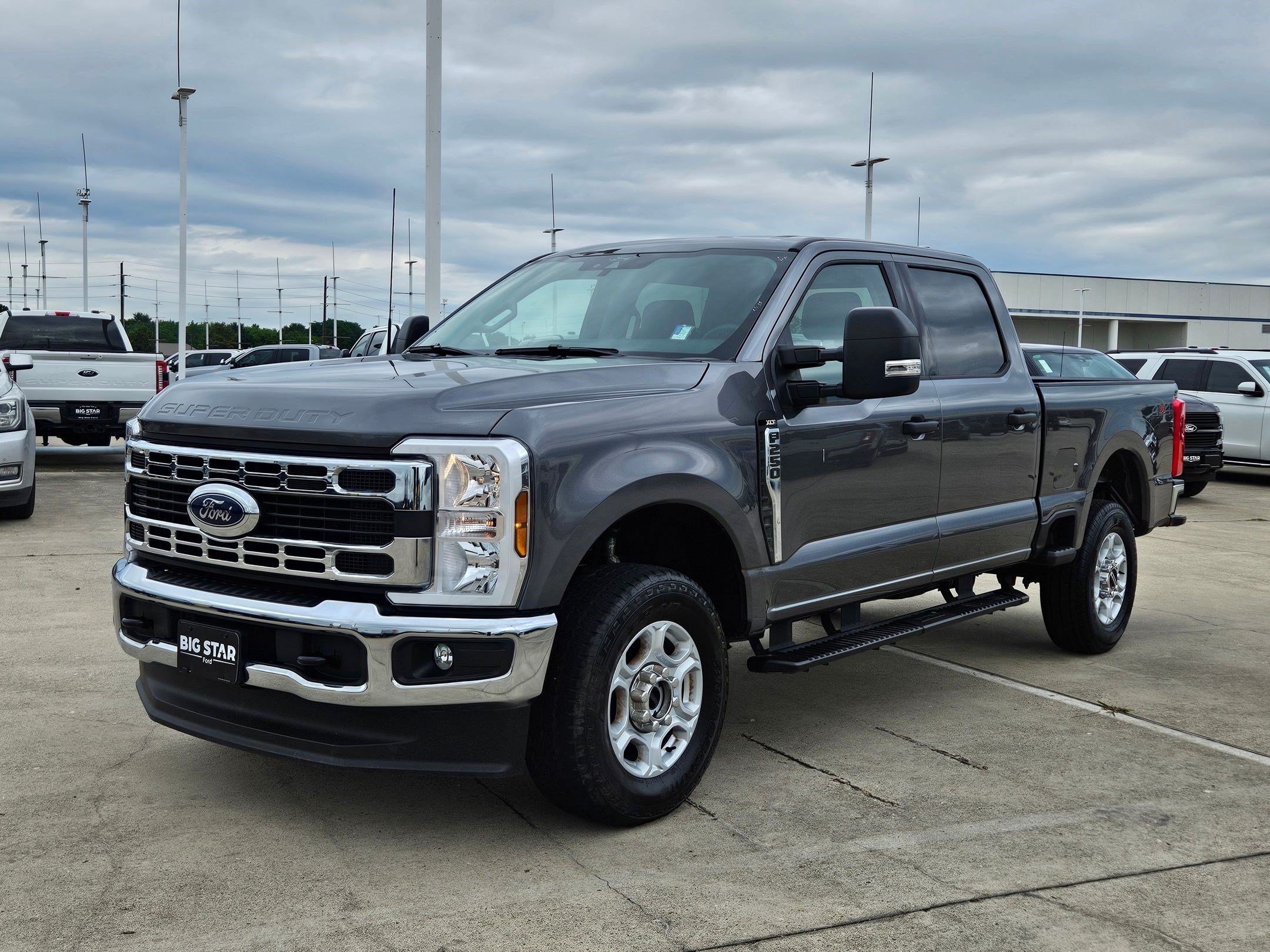 Certified 2025 Ford F250 XLT AWD/4WD image 10