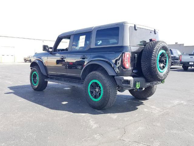 Certified 2024 Ford Bronco Outer Banks w/ Sasquatch Package AWD/4WD image 3