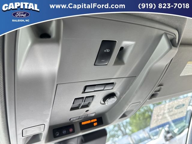Used 2020 Cadillac Escalade Premium Luxury AWD/4WD image 33