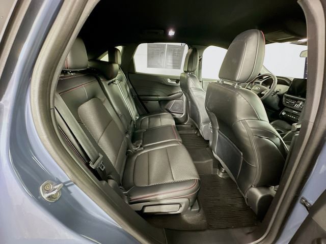 Certified 2024 Ford Escape ST-Line w/ Tech Pack #1 image 33