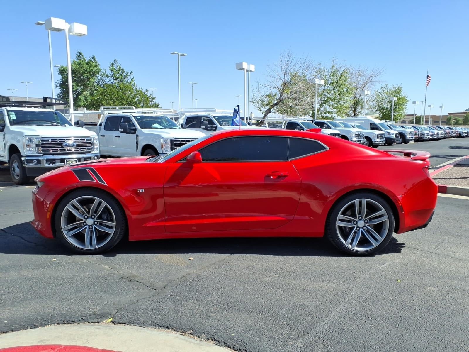 Used 2018 Chevrolet Camaro SS RWD image 7