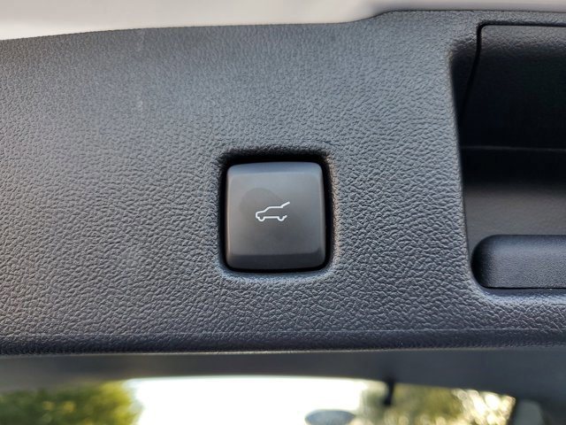 Certified 2023 Ford Escape Platinum w/ Premium Technology Package image 9