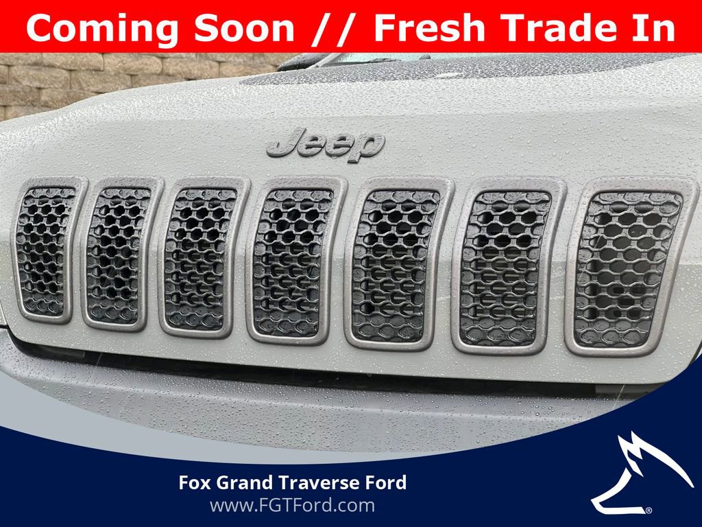 Used 2022 Jeep Cherokee Trailhawk w/ Premium Leather Package AWD/4WD image 39