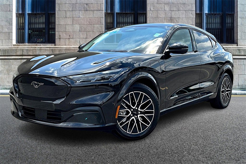 Certified 2024 Ford Mustang Mach-E Premium image 2