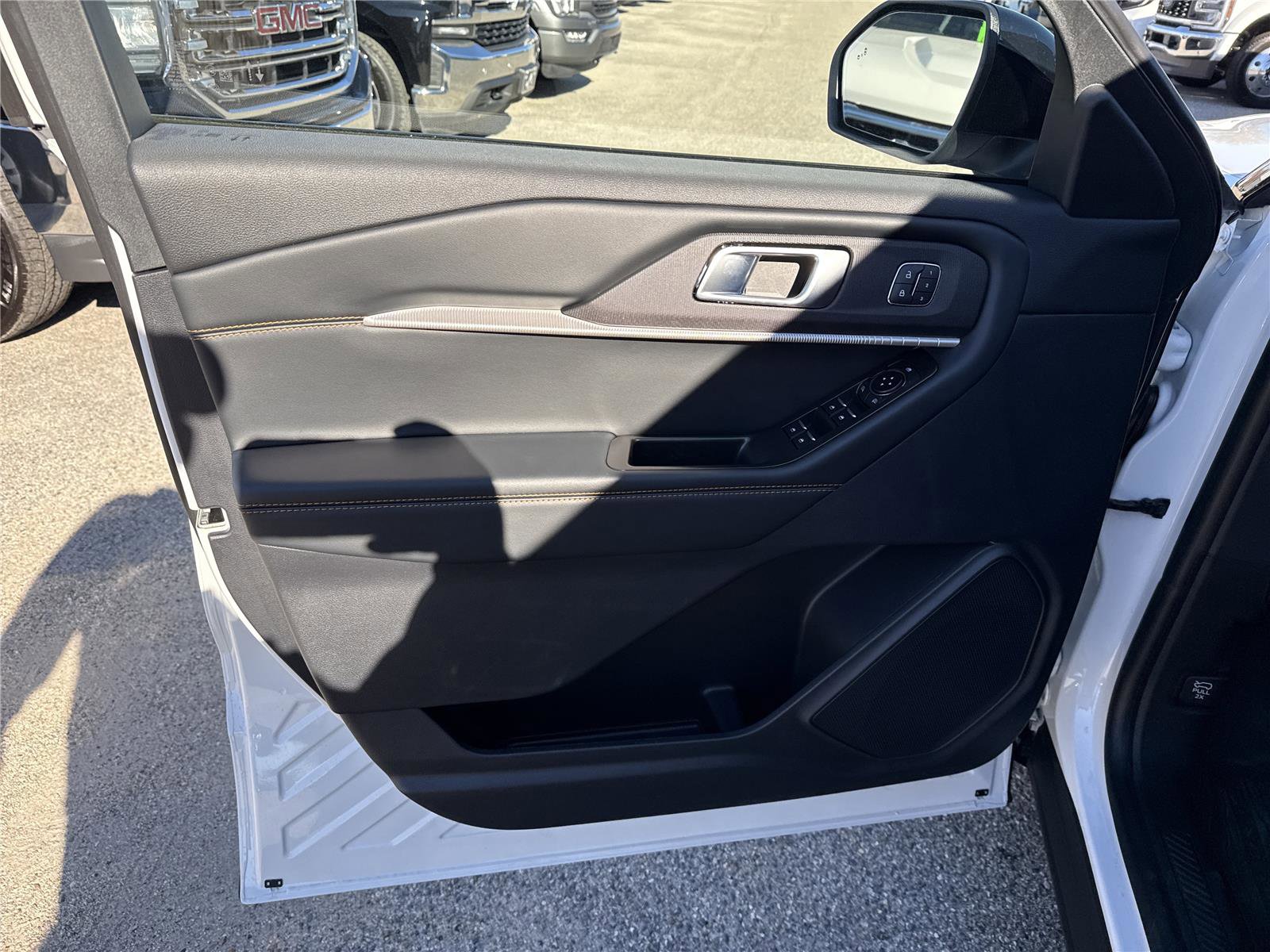 Certified 2026 Ford Explorer Tremor w/ Tremor Convenience Package image 26