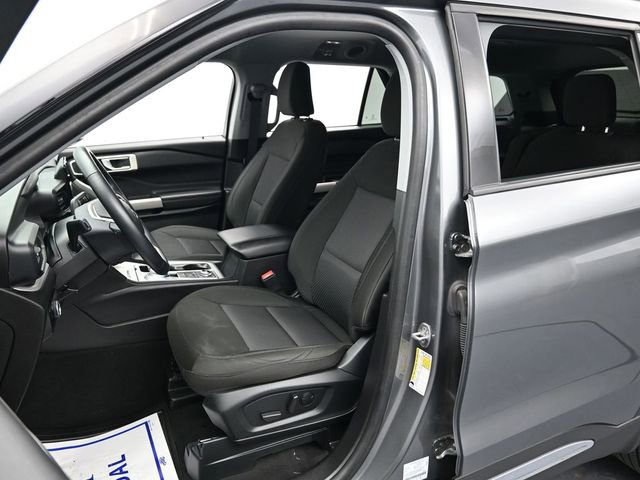 Certified 2023 Ford Explorer XLT image 11
