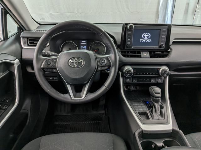 Used 2021 Toyota RAV4 XLE w/ Convenience Package AWD/4WD image 25