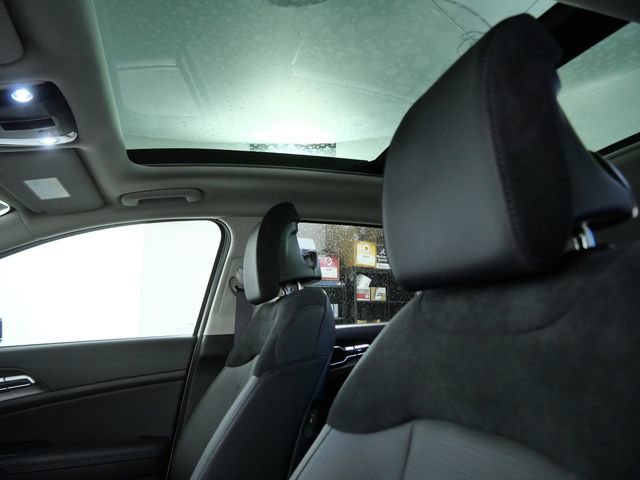 Used 2026 Kia Sportage SX Prestige AWD/4WD image 17