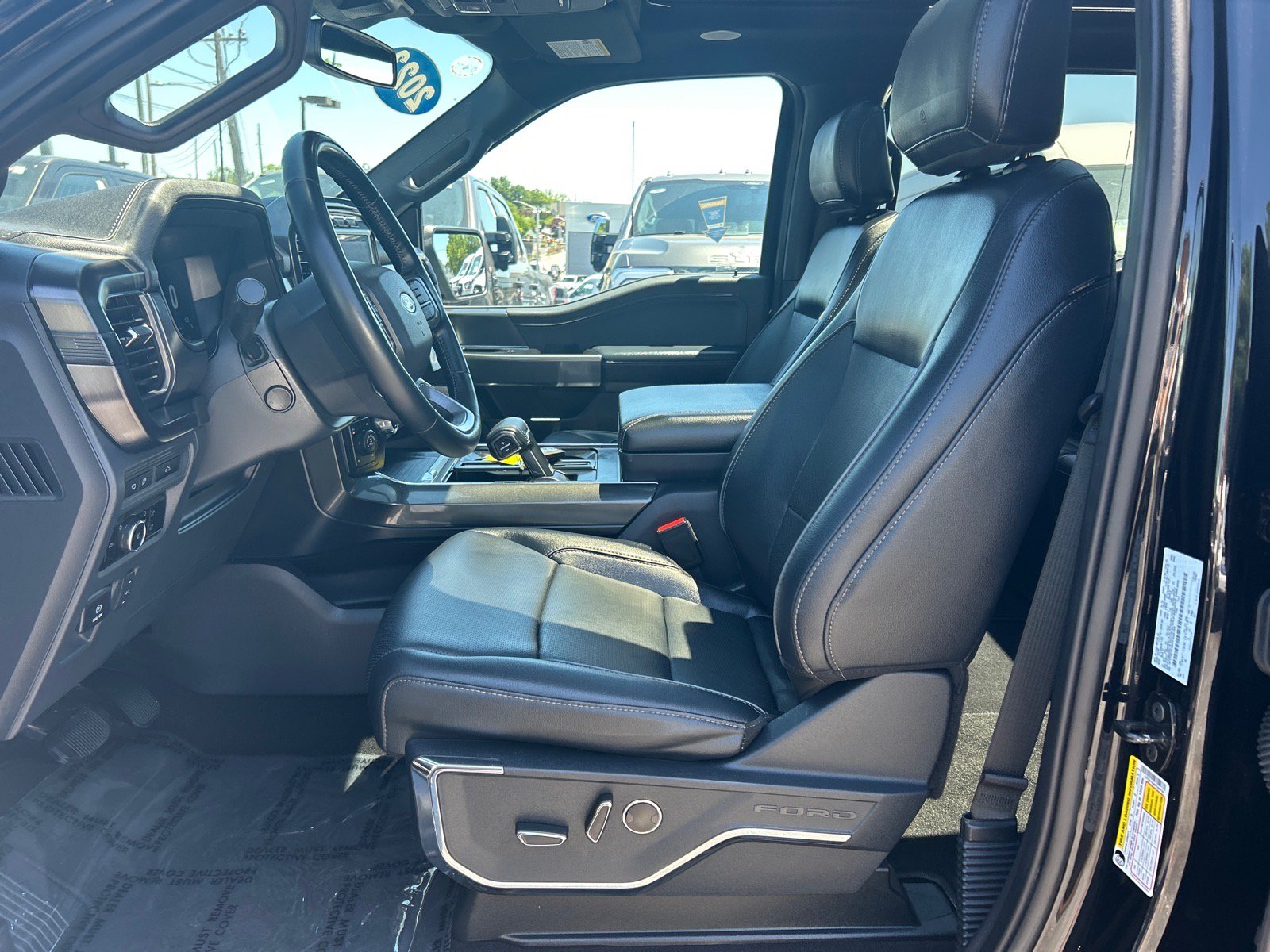 Certified 2023 Ford F150 Lariat w/ Equipment Group 502A High AWD/4WD image 9