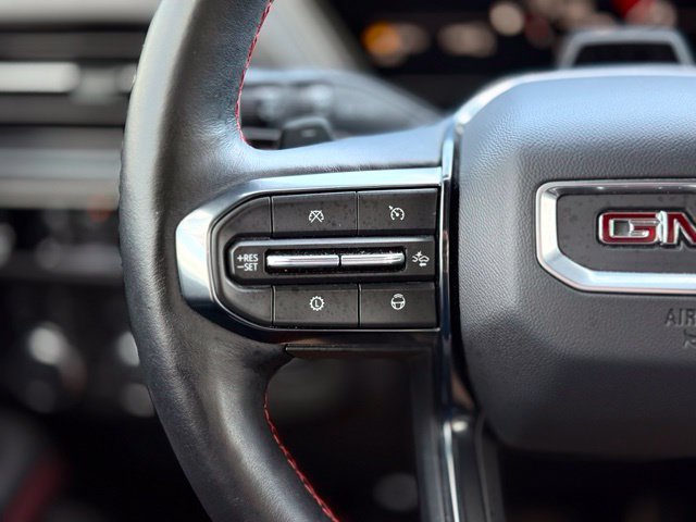 Used 2025 GMC Yukon AT4 Ultimate AWD/4WD image 38
