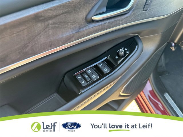 Used 2023 Jeep Grand Cherokee L Overland image 19