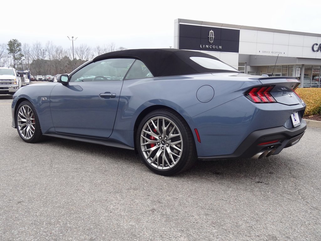 Certified 2025 Ford Mustang GT Premium image 6