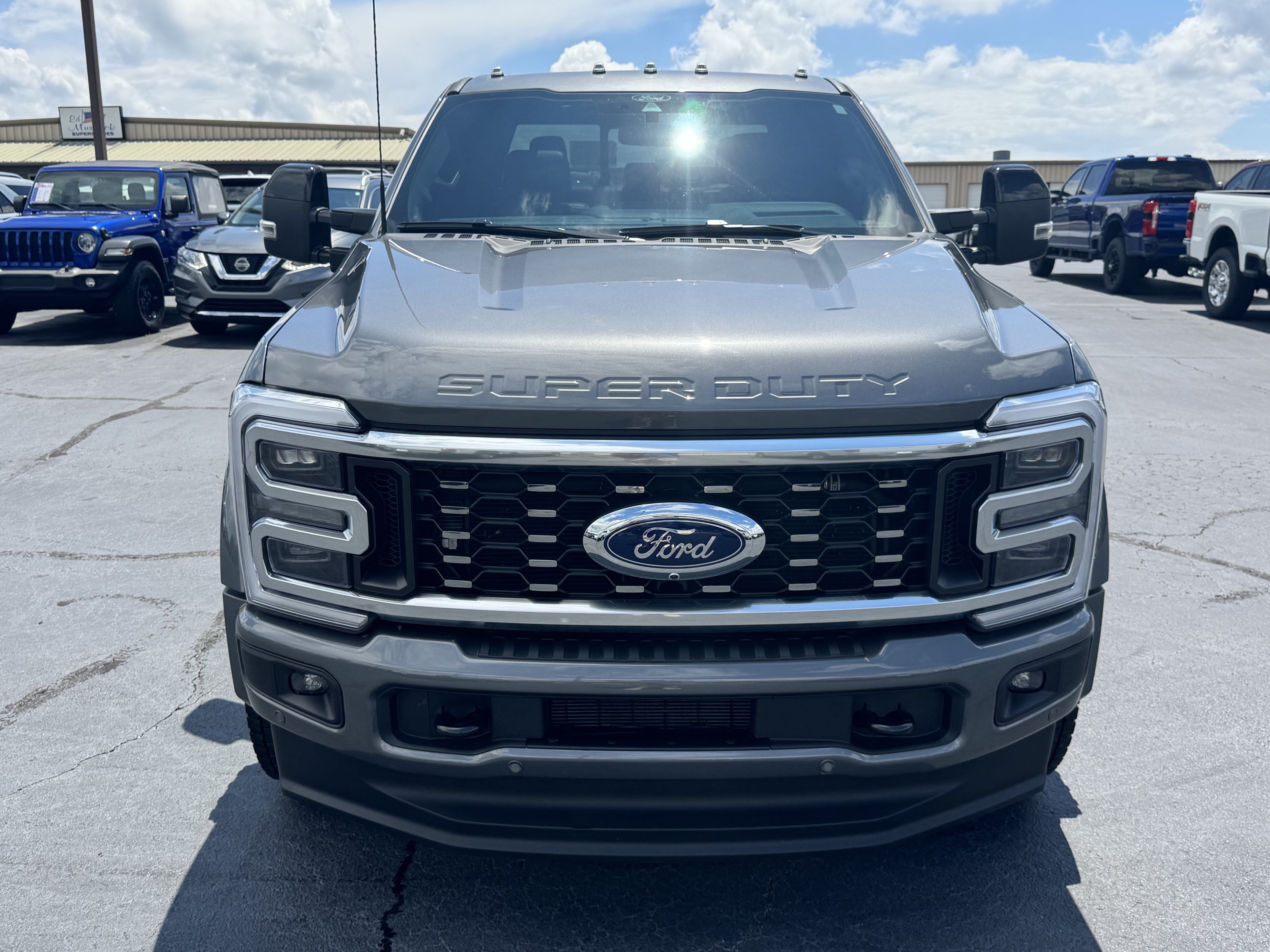 Certified 2025 Ford F450 Platinum w/ FX4 Off-Road Package AWD/4WD image 3