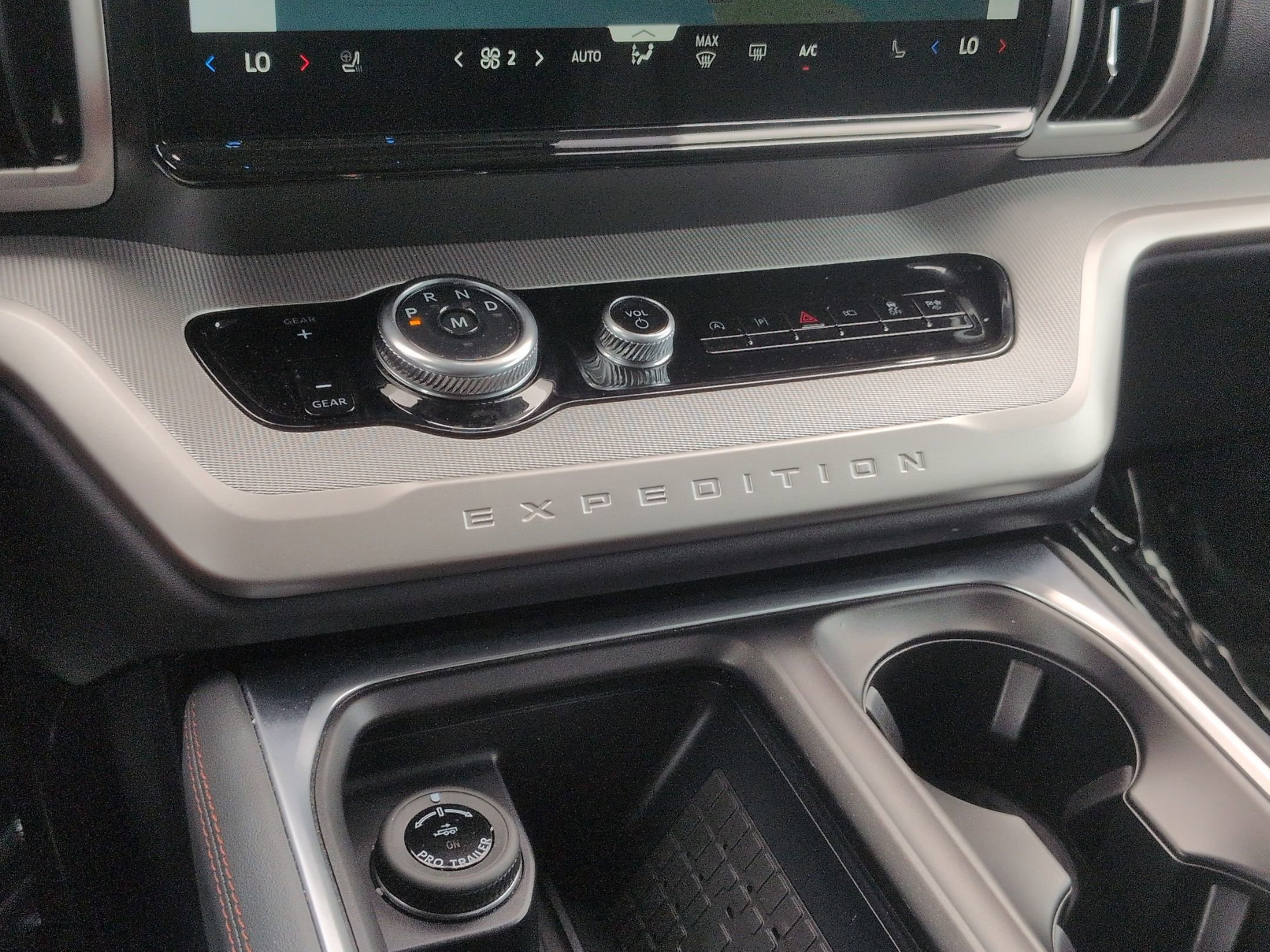 Certified 2025 Ford Expedition Max Active RWD image 26